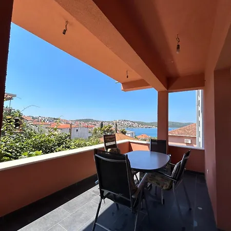 Vujica * Trogir